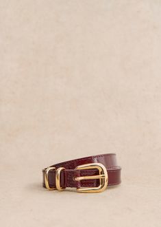 Belt;Made in our Italian atelier;Hip belt;Patent leather exterior;Leather lining;Buckle fastening, light gold finish;Width: 1.7 cm / 0.7 in Belts Aesthetic, Western Belts, Brown Belt, Best Bags, Scarf Jewelry, Dress Jewelry, Look Casual, Leather Belts, Small Leather Goods