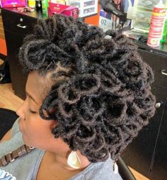 French Roll With Locs, Loc Petal Bun With Bangs, Mohawk Sister Locs, Loc Pedals Bun, Glamour Hairstyles, Black Locs, Corn Row, Dread Hair, Hair Threading