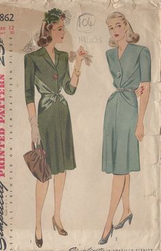 ~ Circa/Date: 1943 ~ Details:   Two style variation DRESS ~ Size/Measurements:     ~ Size: 12   ~ BUST: 30″   ~ Waist: 25″    ~ Hip: 33″  (Inches) ~ Please Note: ~ You are buying a 'Professional Reproduced' copy of this sewing pattern. Copied from the original sewing pattern. Produced in Full Scale Pattern Pieces ready to cut with full instructions included. Reproduced on high quality 50 gm paper with black ink, durable and easier for reuse. Printed by a Professional Printing Company.   ~ With t Wartime Fashion, 1940 Fashion, 50 Dress, Sewing Vintage, Glass Menagerie, 1940s Style, Fur Coat Vintage, Scale Pattern