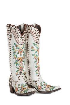 Cowgirl Look, Double D Ranch, Wedding Boots, Embroidered Boots, Boots Square Toe, Chunky Heels Boots, Almost Famous, High Quality Shoes, Shoes Woman