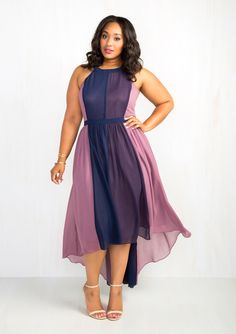 Peachy Queen Dress in Berry | http://fave.co/1MMIB72 Modcloth Style, Indie Style, Retro Vintage Dresses, Queen Dress, Plus Size Beauty, Plus Size Fashion For Women, Curvy Girl Fashion, Plus Sized