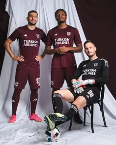 Fk Sarajevo, Sports Team Photography, Crewel Embroidery Tutorial, Football Poses, Adidas Boots, Best Jersey, Team Photography, Football Fashion