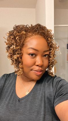 Sisterlocks cut into Asymetrical Bob Ginger Blonde. Cut/Color by Christina at Taji Natural Hair Salon, Raleigh location. Hair Styles For Microlocs, Sisterlock Bob, Ginger Sisterlocks, Short Microlocs Hairstyles, Blonde Sisterlocks, Sisterlocks Color, Colored Sisterlocks, Mirco Locs