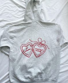 The locket design has become one of our most popular! We are currently offering this design on hoodies, baby tees, and sweat sets! Get your custom version from our link in bio ❤️🍾 #customcollege #customsororityapparel #customcollegeapparel #gameday #tailgate #gamedayapparel #tailgateapparel #collegemerch #sororitymerch #bedparty #biglittle #biddaybestday #bidday #graduation #graduationgifts #customhoodies #babytee Sorority Logo Ideas, Sorority Valentines Day Shirt, Merch Design Ideas Aesthetic, Sorority Sweatshirt Design, Sorority Apparel Ideas, Bed Party College, Coquette Heart, College Merch, Bed Party