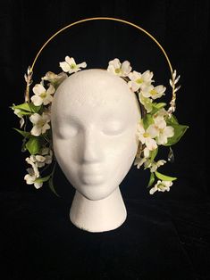 Floral Halo - Etsy Floral Halo Crown, Head Garland, Tiara Floral, Fairy Headpiece, Green Led Lights, Halo Crown, Swarovski Pendant, Flower Halo, Floral Halo