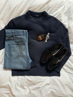 Sweatshirt Men Aesthetic, Old Money Jeans Outfit Men, Loafer Fits Men, Loafer Jeans Outfit, Men’s Loafers, Men’s Fall Outfits, Watch Outfit Men, Men’s Loafers Outfit, Loafers Fall Outfit