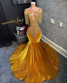 Crystal Birthday Party, Crystal Birthday, Orange Prom Dresses, African Prom Dresses, Elegant Ball Gowns, Gold Prom Dresses