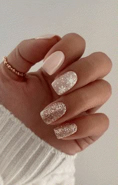 Gold Holiday Nails, Holiday Nails Winter, Smink Inspiration, Winter Nail Designs, New Year's Nails