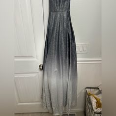 Very Long Fancy Dress. Sparkly Gray And Transitions To White Gray Towards The End. The Size Is Small. It Has Two Pockets As Well. Still With New Tags. Fancy Dresses Long, Dresses Backless, Fancy Dress, Gray White, Dress Black, Black Gray, The End, Gray Color, Black And Grey