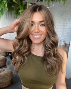 Repost from @glamhairbycaitlin Golden brunette Old Money Hair Color Brunette, Spring Brown Hair, Old Money Brunette Hair, Golden Brunette Hair, Light Golden Brown Hair Color, Old Money Brunette, Light Golden Brown Hair, Sunkissed Hair Brunette, Golden Brunette