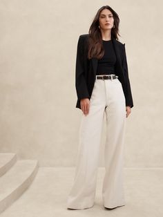 Italian Linen-Cotton Wide Leg Jean | Banana Republic Business Casual Full-length Jeans For Spring, Business Casual Full Length Jeans For Spring, Wide-leg Linen Jeans For Work, How To Look Expensive, Pantalon Large, Summer Fabrics, Fashion Over 40, Style Mistakes, Look Chic