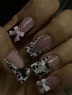 press ons 🙈 Cheetah Print Nails, Cute Nail Designs, Cheetah Print, Design Inspo, Cute Nails, Hello Kitty, Nail Designs, Kitty