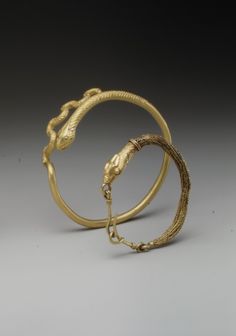 Snake bracelet. Roman Period - 1st century A.D. Gold. Egypt. | © 2000–2014 The Metropolitan Museum of Art. Roman Jewellery, Ancient Bracelet, Snake Jewellery, Roman Bracelet, Ancient Roman Jewelry, Roman Jewelry, Ancient Jewellery, Snake Head, Viking Knit