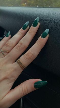 Fall Gel Nails, Green Nail Polish, Green Nail, Smink Inspiration, Makijaż Smokey Eye, Pretty Acrylic Nails, Short Acrylic Nails