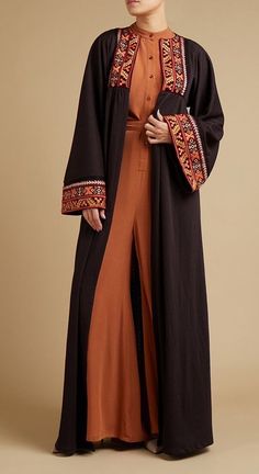 Stylish Abaya Kaftan Designs, Loose Cardigan, Dress Design Patterns, Abaya Designs, Muslim Fashion Outfits, Muslimah Fashion Outfits