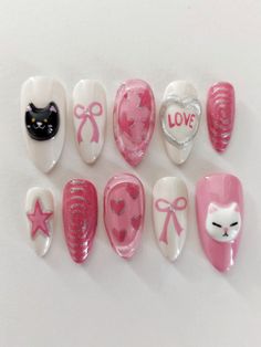 Cute Natural Nail Ideas, Pink Cat Nails, Fake Nails Aesthetic, Cat Nails Design, Cake Nails, Snoopy Nails, Paznokcie Hello Kitty, Cat Nail Art, Kutek Disney