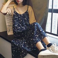 Floral Dress Outfits, Style Kawaii, Kawaii Dress, Looks Black, Spaghetti Strap Dress, Dress Outfit, Style Chic, Looks Vintage