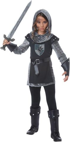 Queen Guard, Knight Costume For Kids, Joan Of Arc Costume, Knight Medieval, Fancy Dress Halloween, Queens Guard, Noble Knight, California Costumes, Knight Costume