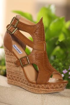 Light Like A Feather Aztec Printed Wedges (Tan) Shoe Necessities, Wedges Outfit, Hak Tinggi, Brown Wedges