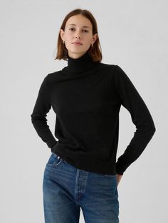 Soft wool sweater.  Turtleneck.  Long sleeves.  Responsible Wool Standard certified.  Fit: Classic.  A straight & easy fit.  Hits at the hip.  Models wearing Gap Black 3/4 Sleeve Sweater, Fleece Turtleneck Outfit, Black Turtleneck Aesthetic, Black Turtleneck Outfit Casual, Black Turtleneck Women, Turtleneck Outfit Casual, Black Turtle Neck Outfit Women, Turtle Neck Sweater Outfit, Black Turtle Neck Outfit