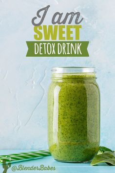 I am Sweet Detox Drink via @BlenderBabes | I AM SWEET is juice detox drink 3 or Lunch drink recipe in our FREE JUICE DETOX. This is a lightly flavored green juice recipe that even the little ones will enjoy 😁 Smoothie Detox Cleanse, Detox Day, Full Body Detox, Green Detox Smoothie, Natural Detox Drinks, Detox Water Recipes