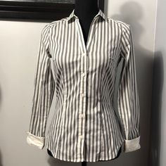 H&M Gray And White Striped Button Up Shirt New With Tag Size 4 Ptp 17” Length 26.5” Uu Slim Fit Blouse With Buttons For Business Casual, Slim Fit Button Blouse For Business Casual, Fitted Button-up Blouse With Placket, Slim Fit Collared Blouse With Buttons, Slim Fit Button-up Blouse With Buttons, Slim Fit Blouse With Spread Collar And Buttons, Striped Button Closure Shirt For Office, Striped Spread Collar Blouse For Work, Fitted Button-up Shirt With Buttons