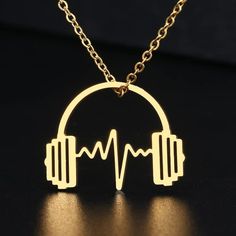 Gold Headphone Music Lover Necklace, Hip Hop Dj Rapper - Jewelry Mens/Womans Headphone Music, Gold Headphones, Hip Hop Dj, Dagger Necklace, Lover Necklace, Rapper Jewelry, Xmas 2024, Rings Mens Wedding Bands, Jewelry Mens