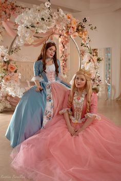 Barbie Games, Princess And The Pauper, Princess Cosplay, Disney Princess Dresses, Princess Dresses, Barbie Princess, Amazing Cosplay, Barbie Movies