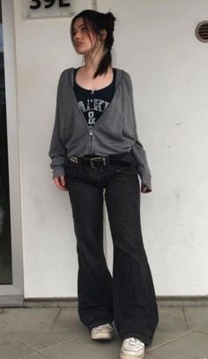 Dark Gray Zip Up Hoodie Outfit, Slightly Alt Outfits, Alt Flare Jeans Outfit, Alt Basic Outfits, Outfits With Gray Shirt, Outfits With Gray Jacket, Grey Grunge Outfit, Alt Sweater Vest Outfits, Dark Hoodie Outfit