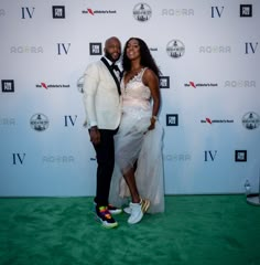 Sneaker Ball Couple Outfits, Sneaker Ball Party Outfit Black Couple, Tennis Shoe Ball Outfit, Sneaker Ball Attire Women, Sneaker Gala Outfit Black Women, Sneaker Ball Outfit Ideas Women, Sneaker Gala Party Ideas, Sneaker Ball Outfit Ideas Black Women