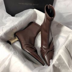 Color: Brown plus velvet, Size: 34 Vintage Shoes Women, Bow Wedding, Modern Boots, Plastic Heels, Short Leather Boots, Where Is My Mind, Pointed Toe Boots, Wedding Party Dress, Get Money