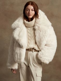 Petite Reversible Faux Fur Down Jacket | Banana Republic Oversized Fur Jacket Outfit, White Fur Jacket Outfit, White Faux Fur Coat Outfit, 90s Luxury, Fur Jacket Outfit, White Fur Jacket, Fur Coat Outfit, White Fur Coat, Mama Gifts