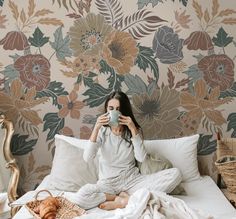 Bohemian Style Anemone Floral Bouquet Wallpaper Mural Bouquet Wallpaper, Soft Flowers, Romantic Wallpaper, Shabby Chic Boho, Wallpaper Peel, Bold Wallpaper, Ocean Wallpaper, Vintage Soft, More Wallpaper