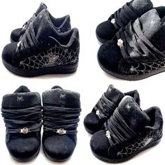 Goth Fits, Goth Shoes, Dr Shoes, Pretty Shoes Sneakers, Funky Shoes, 2000s Fashion Outfits, Shoe Inspo, Swag Shoes