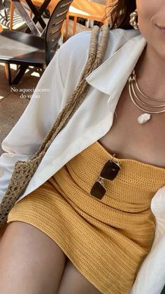 Yellow Shirt Dress Outfit, Best Winter Outfits, Siargao, Looks Party, Yellow Outfit, Fashion Top, Midi Skirts, Girly Outfits, Looks Style