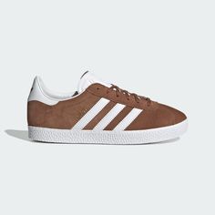 Brown Gazelle Outfit, Fall Casual Shoes, Adidas Brown Shoes, Casual Brown Adidas Sneakers, Adidas Gazelle Brown, Adidas Gazelle Mustard Yellow, Adidas Gazelle Women, Adidas Gazelle Shoes, Gazelle Shoes