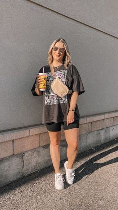 Ootd Midsize, Comfy Casual Summer Outfits, Comfy Ootd, White Nike Sneakers, Oversized Tee Outfit, Bike Shorts Outfit, Comfy Summer Outfits, Midsize Outfits, Black Biker Shorts