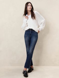 The Crop Boot Jean | Banana Republic Flared Jeans Outfit Fall, Bootcut Jeans Outfit, Business Casual Jeans, Flare Jeans Outfit, Jeans Outfit Fall, Casual Outfit Inspiration, Business Casual Outfits For Women, Bootcut Jean, Outfit Inspiration Fall