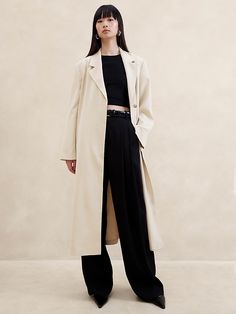 The Tailored Coat | Banana Republic Banana Republic Style, Tailored Coat, Clothing Design, Linen Blazer, Classy Women, Wool Blazer, Outerwear Coats, Trench Coats, Top Coat