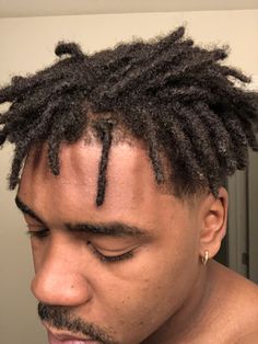 Dreads Short Hair Men, Dreads In Short Hair, Medium Dreadlock Styles For Men, Dreadlocks Short Hair