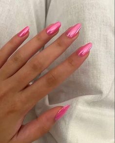 Pink Chrome Nails, Pink Nail, Funky Nails, Dream Nails, Minimalist Nails, Chic Nails, Short Acrylic Nails, Chrome Nails