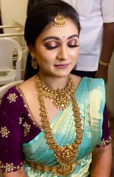 Wedding Hairstyles Videos, Bollywood Bridal, Best Bridal Makeup, Indian Wedding Hairstyles, Traditional Indian Jewellery, Indian Bridal Fashion, South Indian Bride, Asian Wedding, Indian Bridal