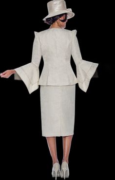 This elegant Champagne Three Piece Skirt Suit features a silver color palette and delicate flutter sleeves for a feminine touch. The set includes a floral pin and rhinestone broach, adding a sophisticated and eye-catching element. Perfect for formal occasions, this suit exudes style and grace. Elegant Fitted Party Sets, Elegant Silver Wedding Sets, Elegant Evening Sets For Spring, Elegant Party Sets, Elegant Fitted Ceremony Sets, Elegant Formal Sets With Ruffles, Elegant Ruffled Sets For Party, Elegant Formal Skirt Suit For Spring, Elegant White Skirt Suit For Party