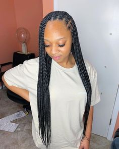 medium knotless braids on thin hair Box Braids With Knots, Braids With Knots, Box Braids Medium, Braids Medium, Medium Knotless, Colored Box Braids, Medium Box Braids, Braiding Styles, Colored Braids