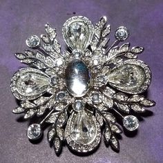 St John Silver Toned Swarovski Crystal Floral Brooch / Pin St. John 100% Authentic Contemporary / Modern Rhodium Plated Brass Silver Toned W Austrian Swarovski Crystals. Floral Theme Brooch Or Pin Standard Pin Backing Pre-Owned Excellent+ Condition. Looks New. No Issues 2" X 2" Floral Brooch, Sterling Silver Brooch, Floral Theme, St John, Swarovski Crystal, Rhodium Plated, Modern Contemporary, Favorite Jewelry, Brooch Pin