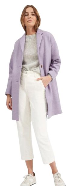 White Jeans Winter, Winter Date Outfits, Walking In Heels, Purple Coat, Cocoon Coat, What Should I Wear, Blazer Outfit, Coat Outfit, Wool Peacoat