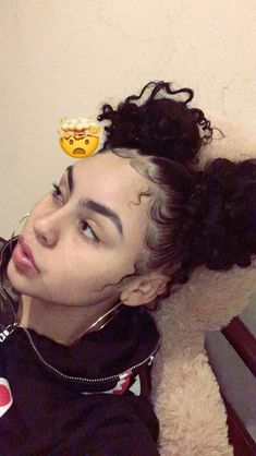 ριntєrєѕt: үαsмιη к.ღ @тнeүαsмιη∂σℓℓ Edges Hair, Cute Curly Hairstyles, Slick Hairstyles, Curly Girl Hairstyles, Prom Hairstyles, Baddie Hairstyles, African Hairstyles, Curly Girl, Black Girls Hairstyles