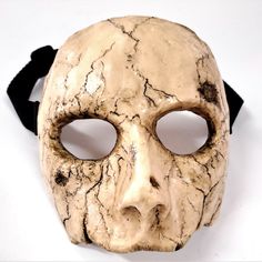 Hand sculpted semi flexible resin cast mask. Has 1 inch nylon webbing strap with buckle. Padding inside for comfort. Very realistic Mask. Black out your eyes and this is an amazing Cracked Doll Face Mask. Can be displayed as art piece when not in use. Open Mouth Mask, Cracked Mask, Skull Gas Mask, Doll Face Mask, Cracked Doll, Realistic Mask, Flexible Resin, Cardboard Mask, Horror Halloween Costumes