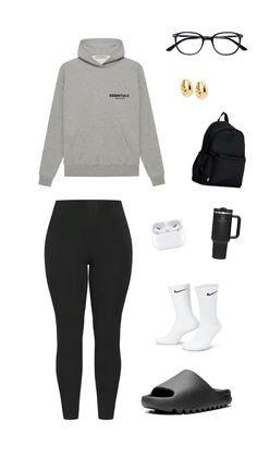 Calm Outfit Ideas, Outfit Ideas For School Collage, Grey Essentials Hoodie Outfit, Black Essentials Hoodie Outfit Ideas, Outfit Inspired For School, Outfits With Black Essentials Hoodie, Gray Essentials Hoodie, Outfit Ideas For School Comfy, Essential Hoodie Outfits For Black Women