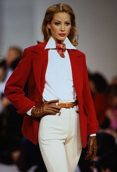 90s Runway Fashion, 90s Models, Christy Turlington, Meryl Streep, Mode Vintage, Angelina Jolie, Outfits Casuales